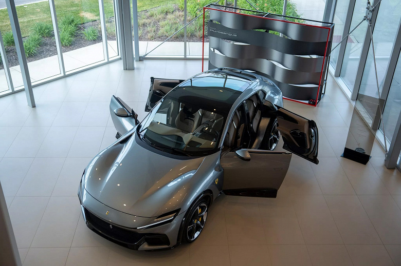За что платить 400 тыс. долларов? Ferrari Purosangue впервые показали на детальных фото спустя 9 месяцев после анонса
